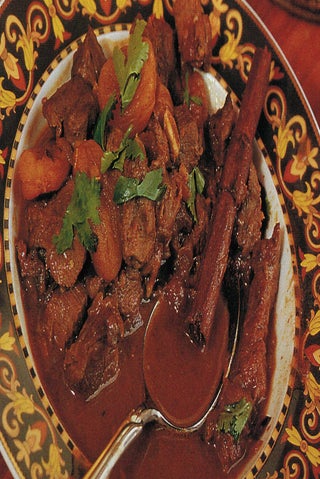 Lamb with apricots