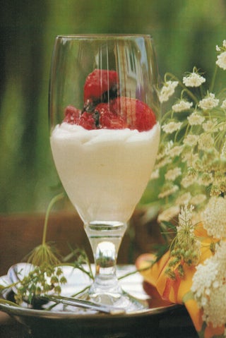 Summer berries with fromage frais creme