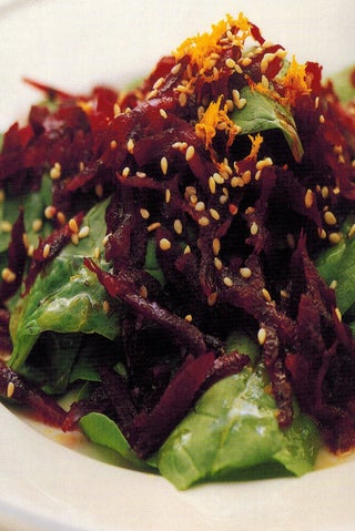 Beetroot, spinach and sesame salad